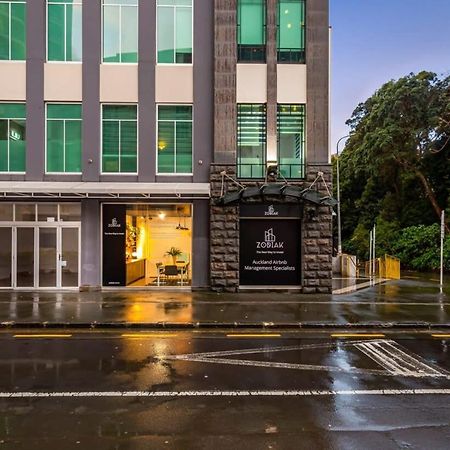 Cosy Two Bedroom Apartment With Balcony Pool And Gym Auckland Extérieur photo