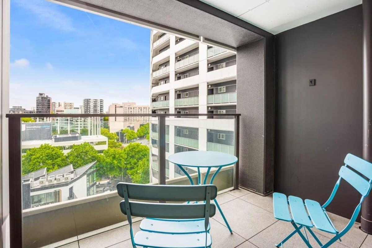 Cosy Two Bedroom Apartment With Balcony Pool And Gym Auckland Extérieur photo